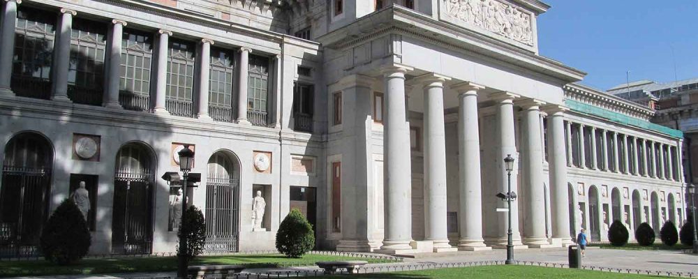 Restaurantes veganos cerca del Museo del Prado